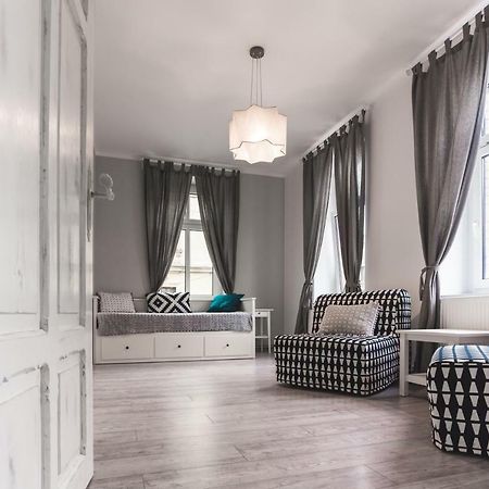 Otwarte Drzwi Apartamento Duszniki Zdrój Exterior foto